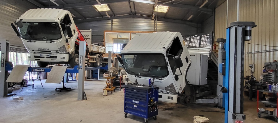 Reneins automobiles Reneins automobiles